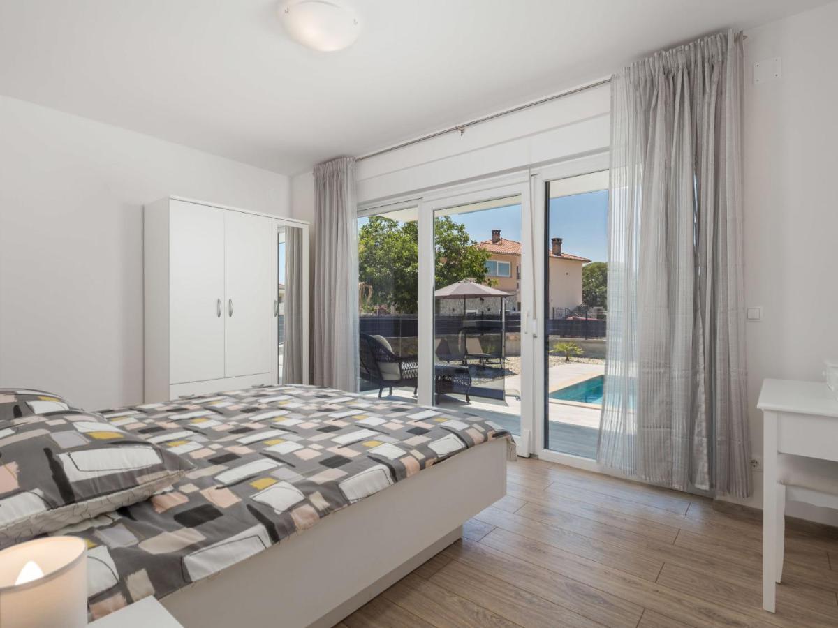 Holiday Home Villa Palma - Krk148 By Interhome Пинезичи Экстерьер фото