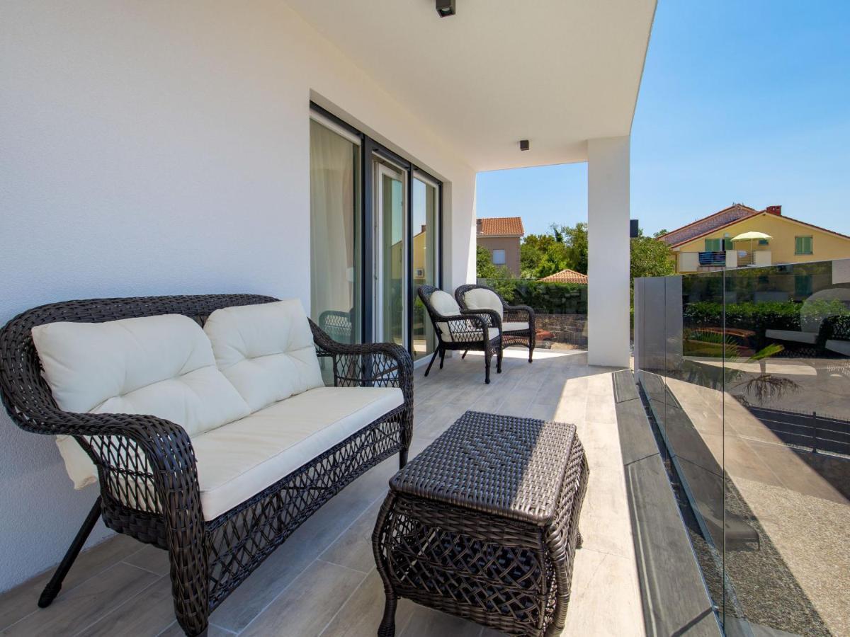 Holiday Home Villa Palma - Krk148 By Interhome Пинезичи Экстерьер фото