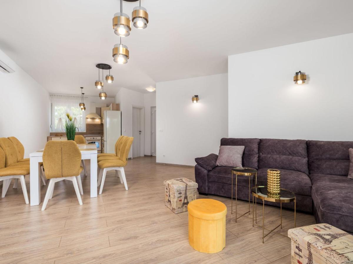 Holiday Home Villa Palma - Krk148 By Interhome Пинезичи Экстерьер фото